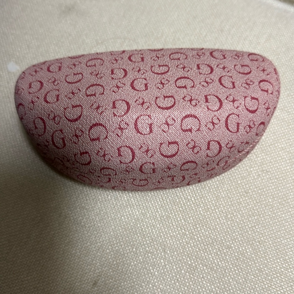 NWT, Guess pink signature hard case sunglasses case.